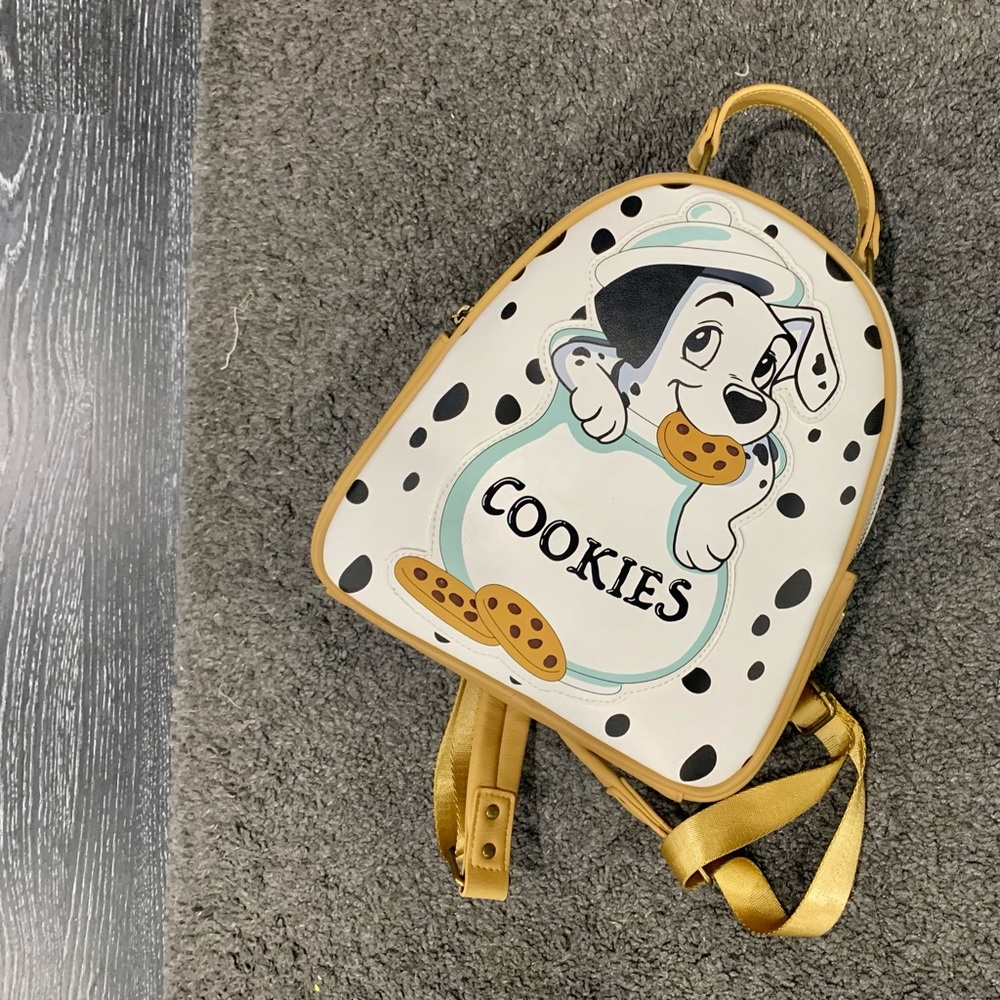 Loungefly 101 Dalmatians cookies mini backpack